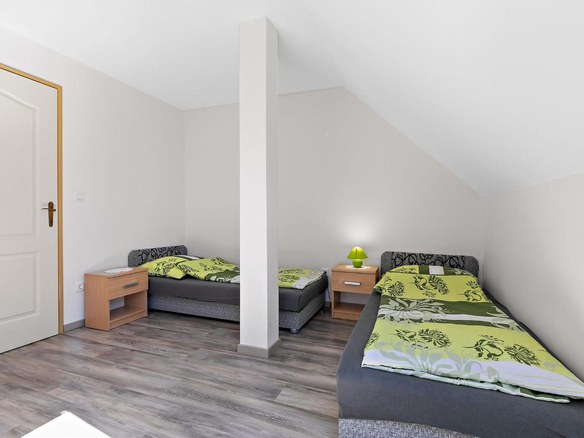 Apartment Beate - Bac121 By Interhome Бадачонтомай Екстериор снимка